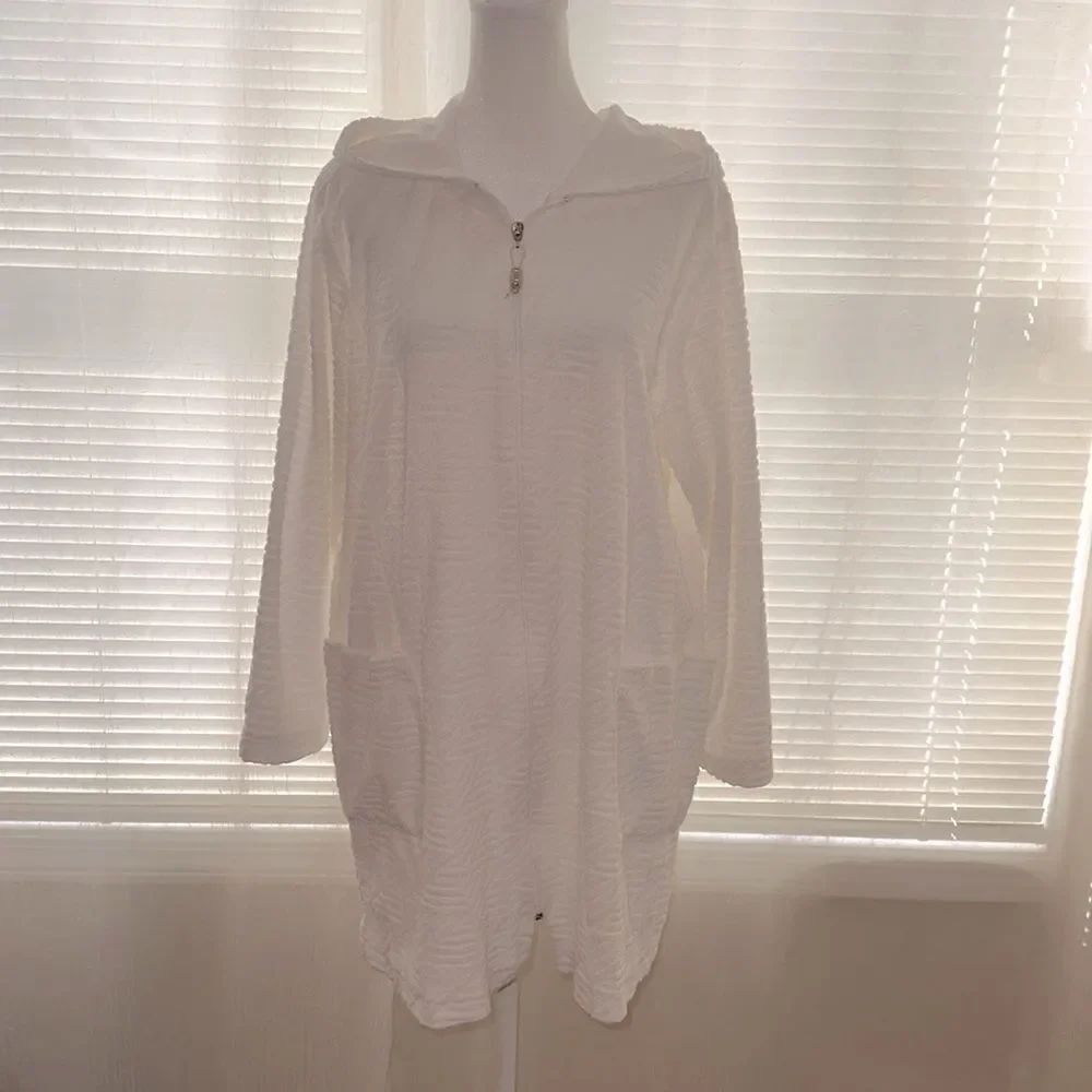 Dotti M White Terrycloth Textured Full Zip Hooded Robe Swim Coverup